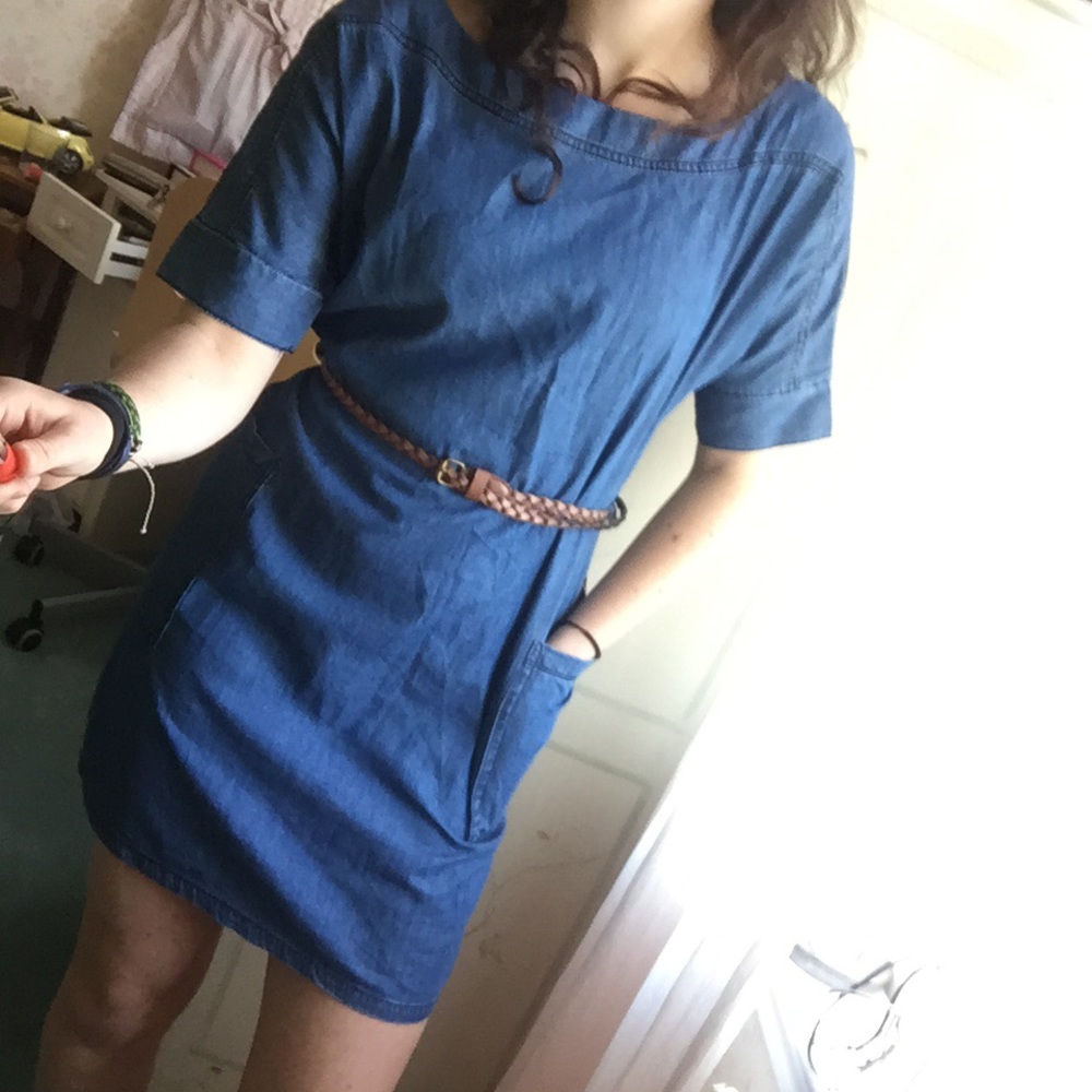 NWT Lely Sz M dress